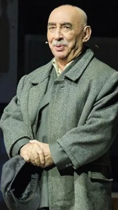 Şener Şen