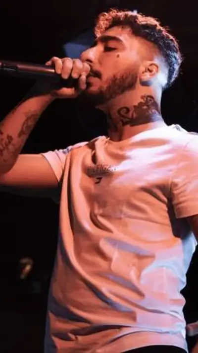 Uzi