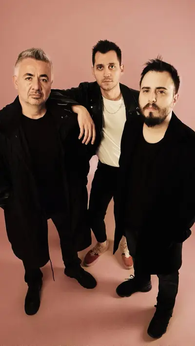 Yedinci Ev